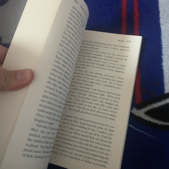 MAID book. New - Picture 2 of 4